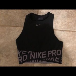 Nike Pro Intertwist crop top size S